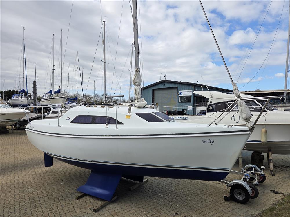 2003 Hunter Ranger 245 - Photo 1