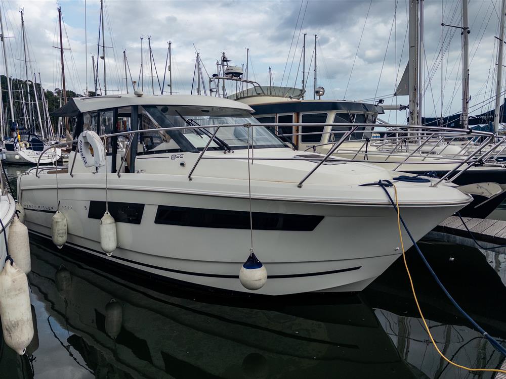 2011 Jeanneau 855