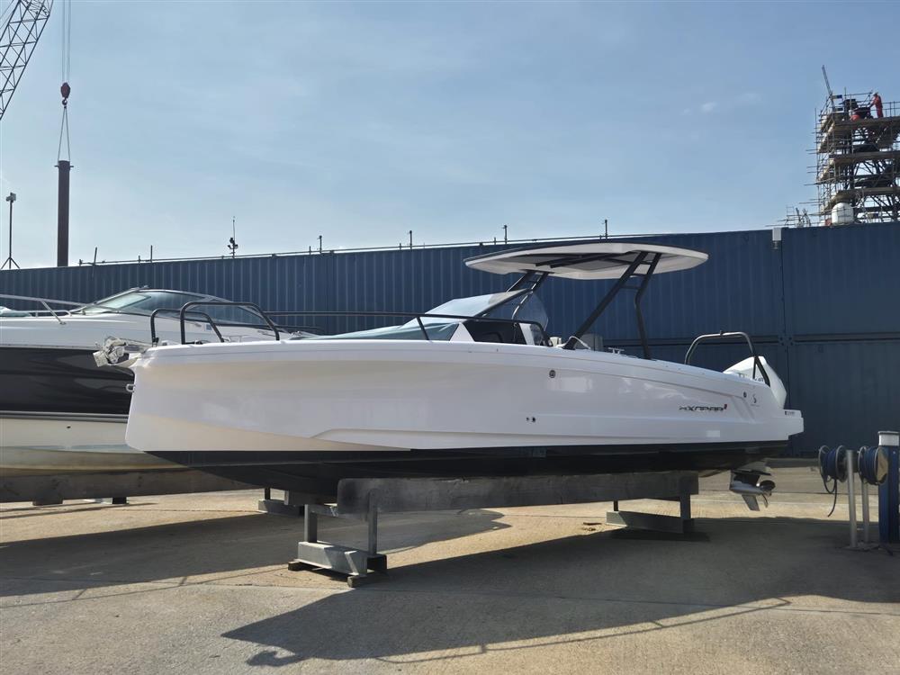 2022 Axopar 25 Cross Top