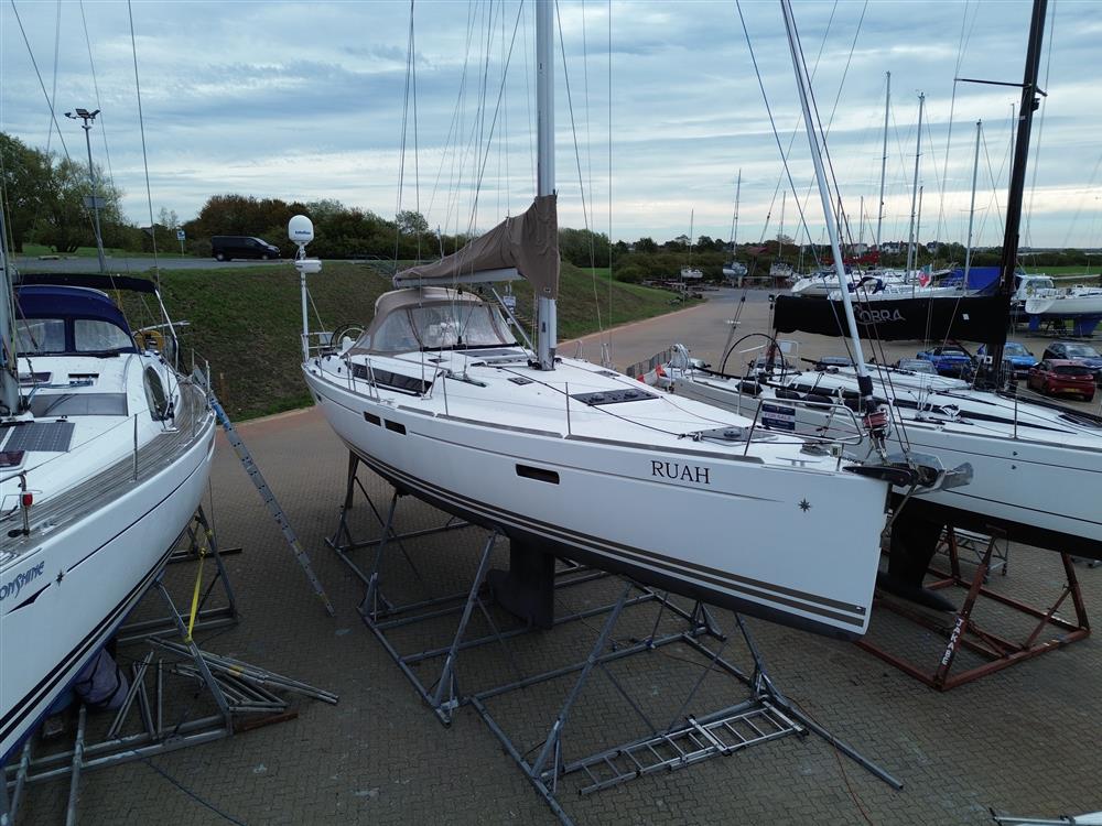 2013 Jeanneau Sun Odyssey 469
